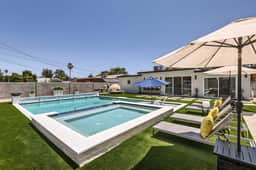 Modern Desert Getaway w/ Pool, Spa & Tesla Charger