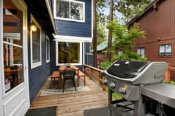 Yaya’s: 4BR Retreat | Lake • Golf • Ski