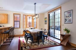 Modern Mountain Retreat Near Northstar – Sleeps 8