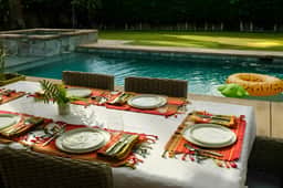 Relax in Palm Springs Pool, Spa, EV Charger, Views