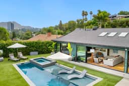 Modern Luxury Retreat w/ Pool Spa & Stunning Views