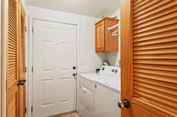 Cozy Kings Beach Retreat | Walk to Lake Tahoe - Image 3