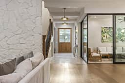 Luxurious Encino Villa  | Pool, Spa, Cinema & More - Image 3