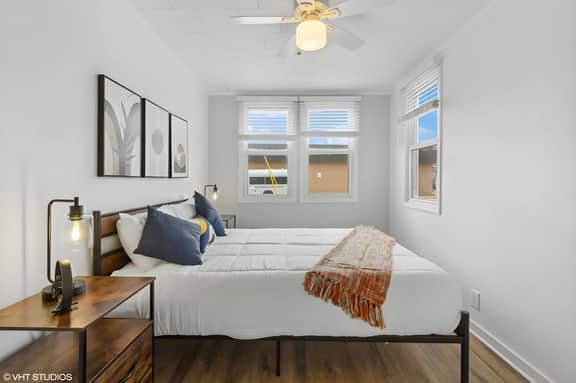 Bright Ottawa Home for Groups and Families