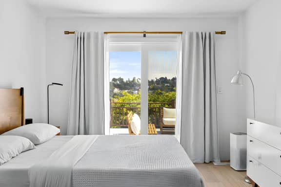 Panoramic LA Views from Franklin Hills Home