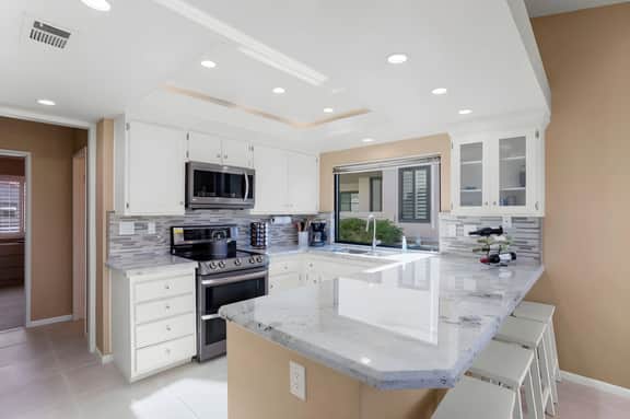 Palm Desert 2BR with Fireplaces and Pool
