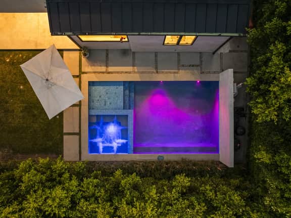 Luxurious Encino Villa  | Pool, Spa, Cinema & More - Image 4