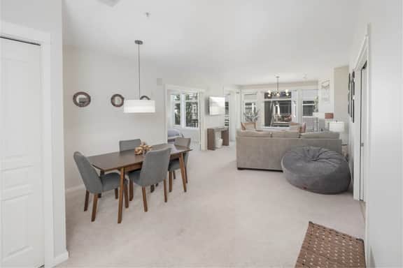 Waterfront Luxury 2BR | Stunning Views • Walk to Pike Place - Image 4
