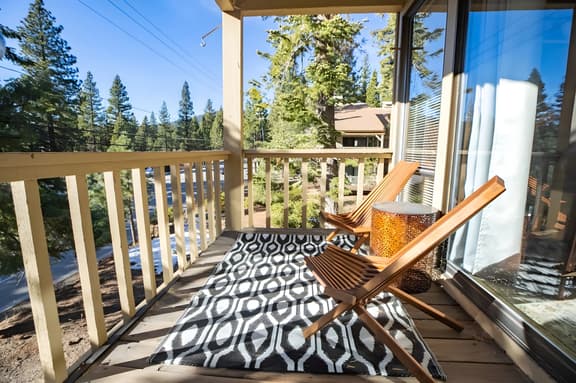 Kings Beach Getaway | 2 King Beds + Cozy Loft