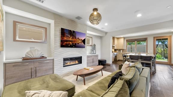 South Park Gem | Cozy Home + Rooftop Views - Image 1